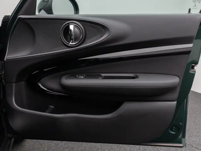 MINI Clubman view 27