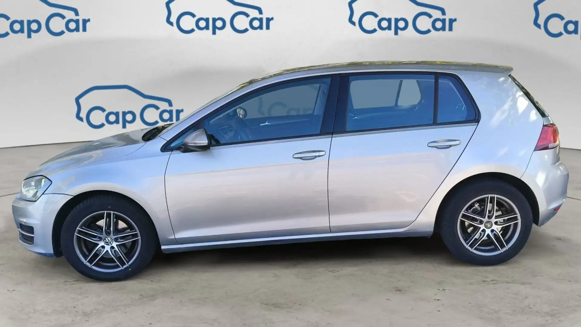 Volkswagen Golf VII 1.2 TSI 105 Trendline - 2