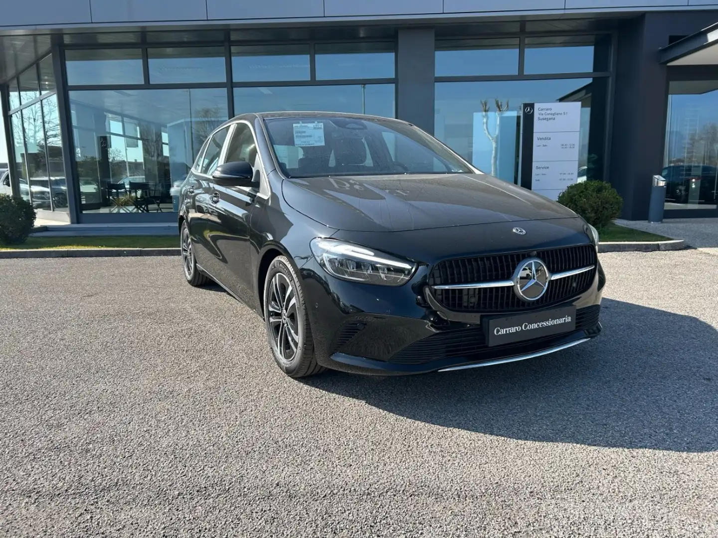 Mercedes-Benz B 180 d Noir - 1