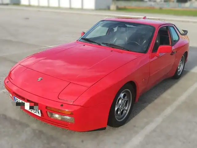 Porsche 944 Turbo