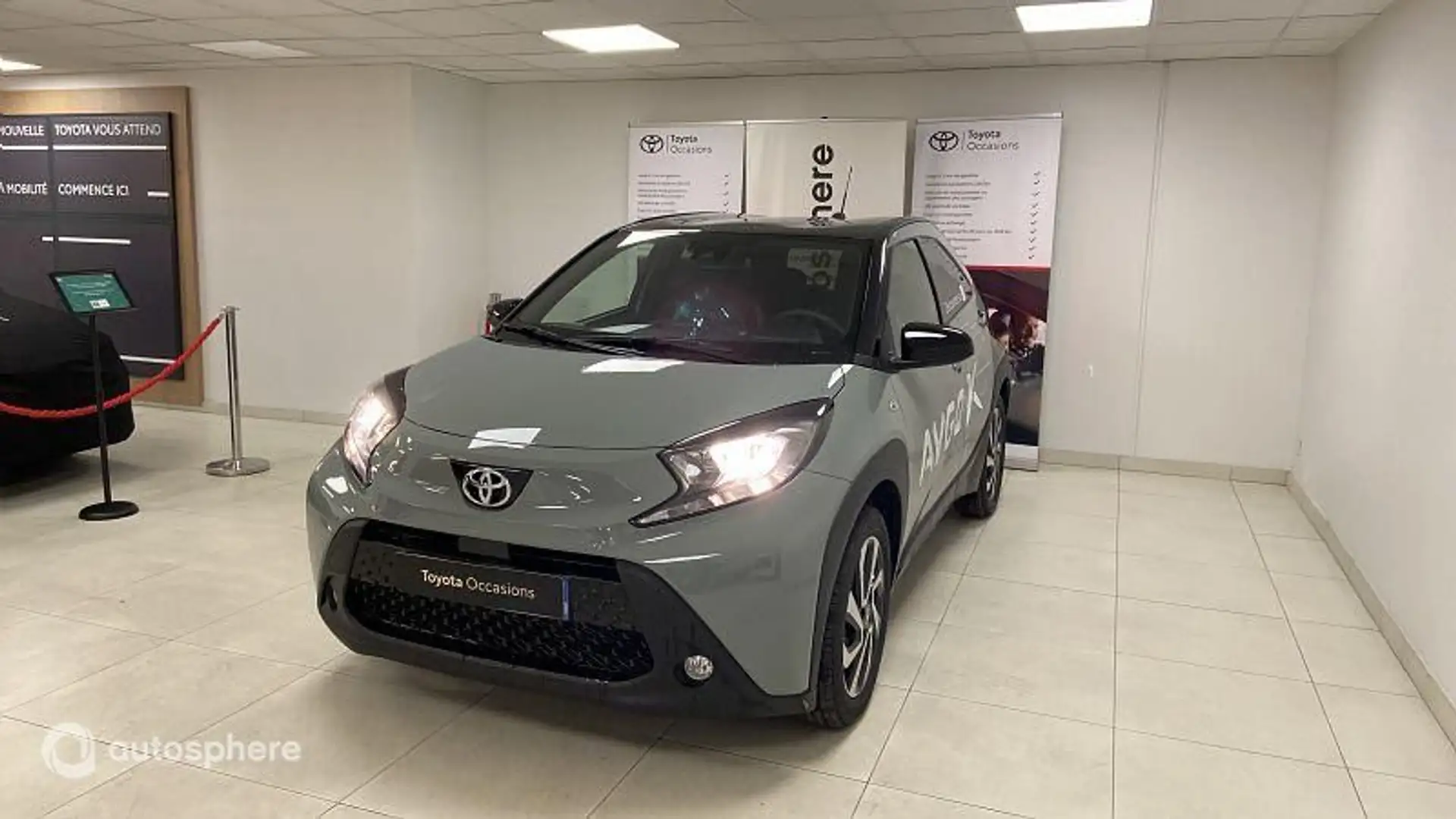 Toyota Aygo X 1.0 VVT-i 72ch Design MY24 - 1