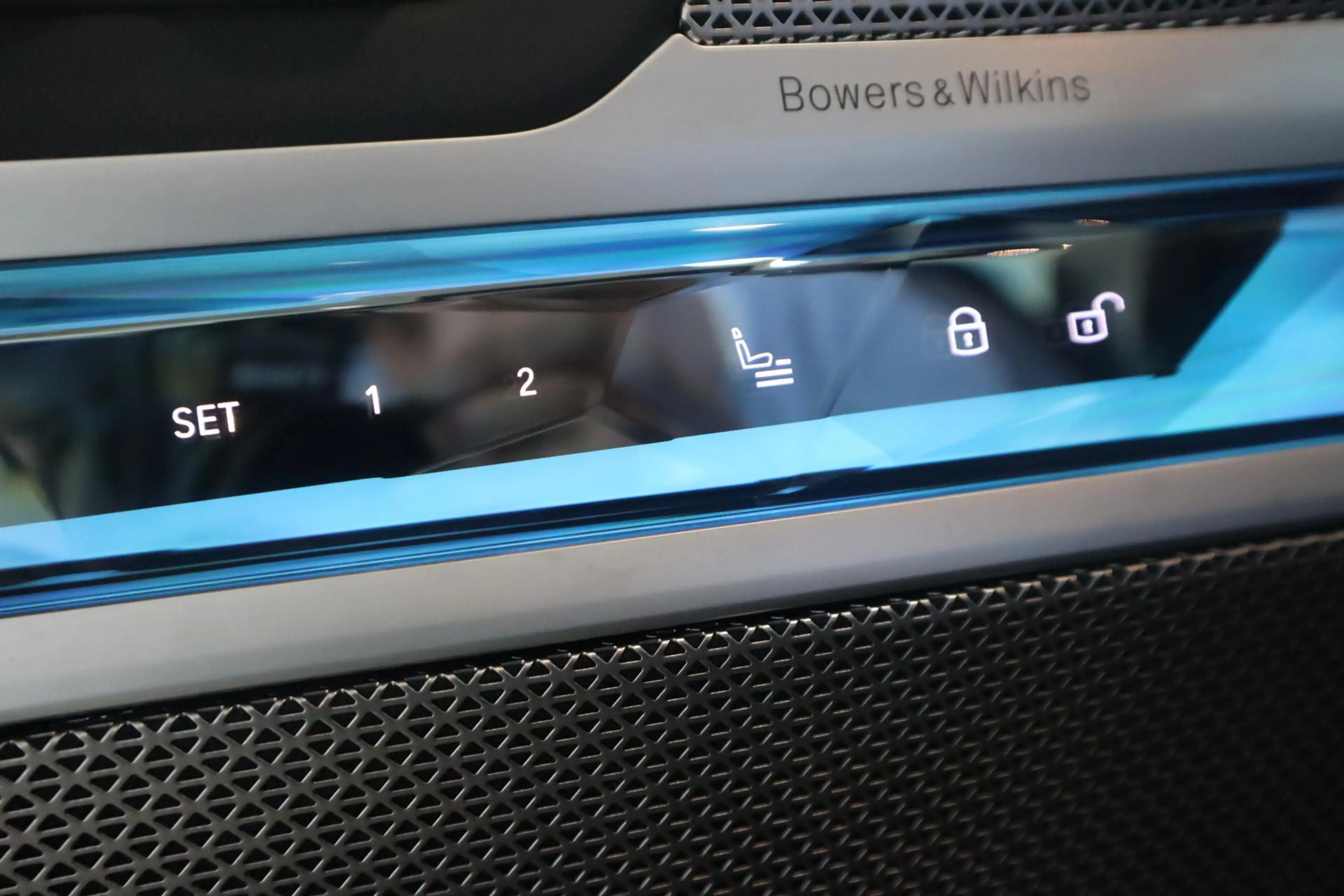 BMW i7 xDrive60 M Sportpakket Pro | Climate Acoustics Pac — photo 12