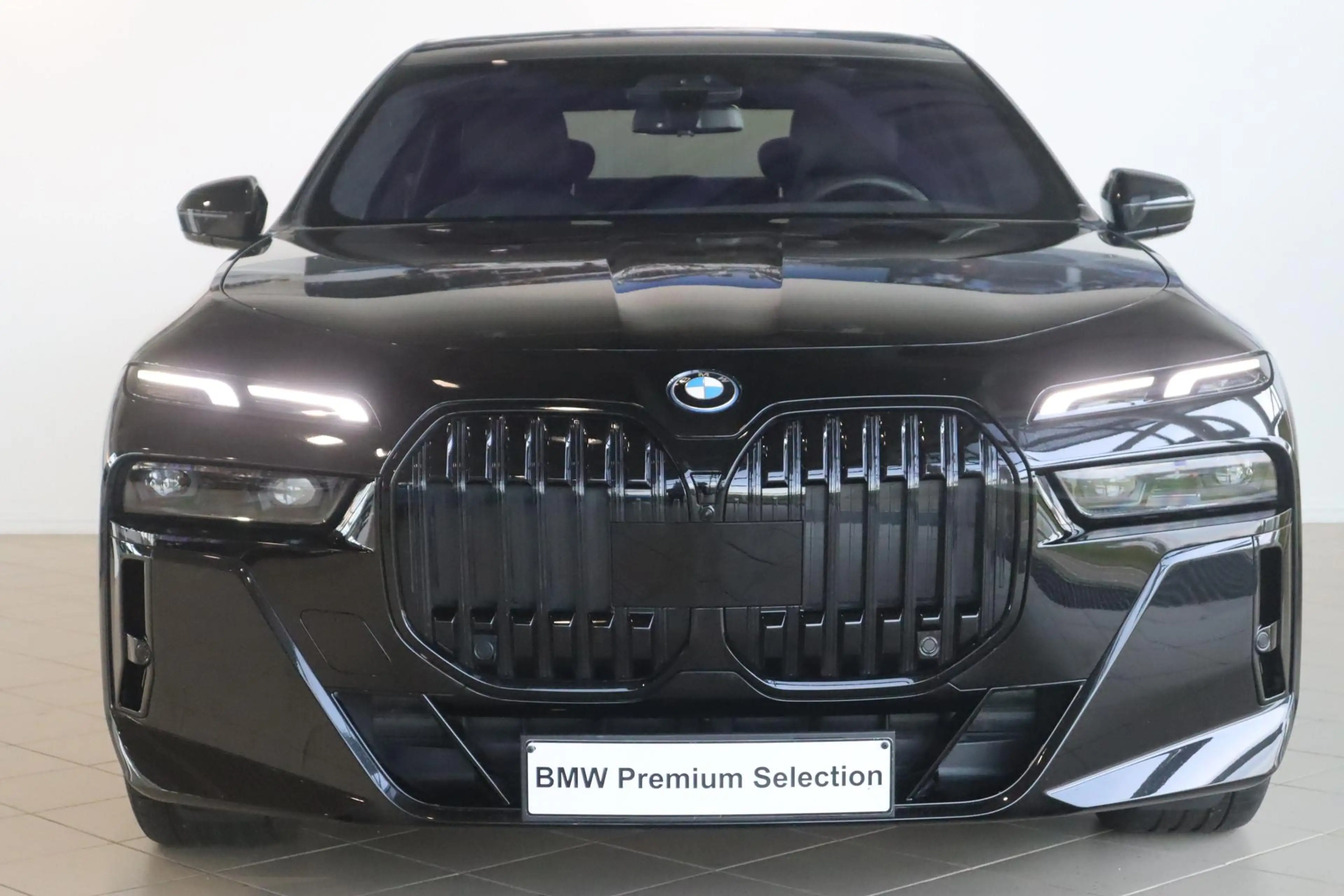 BMW i7 xDrive60 M Sportpakket Pro | Climate Acoustics Pac — photo 3