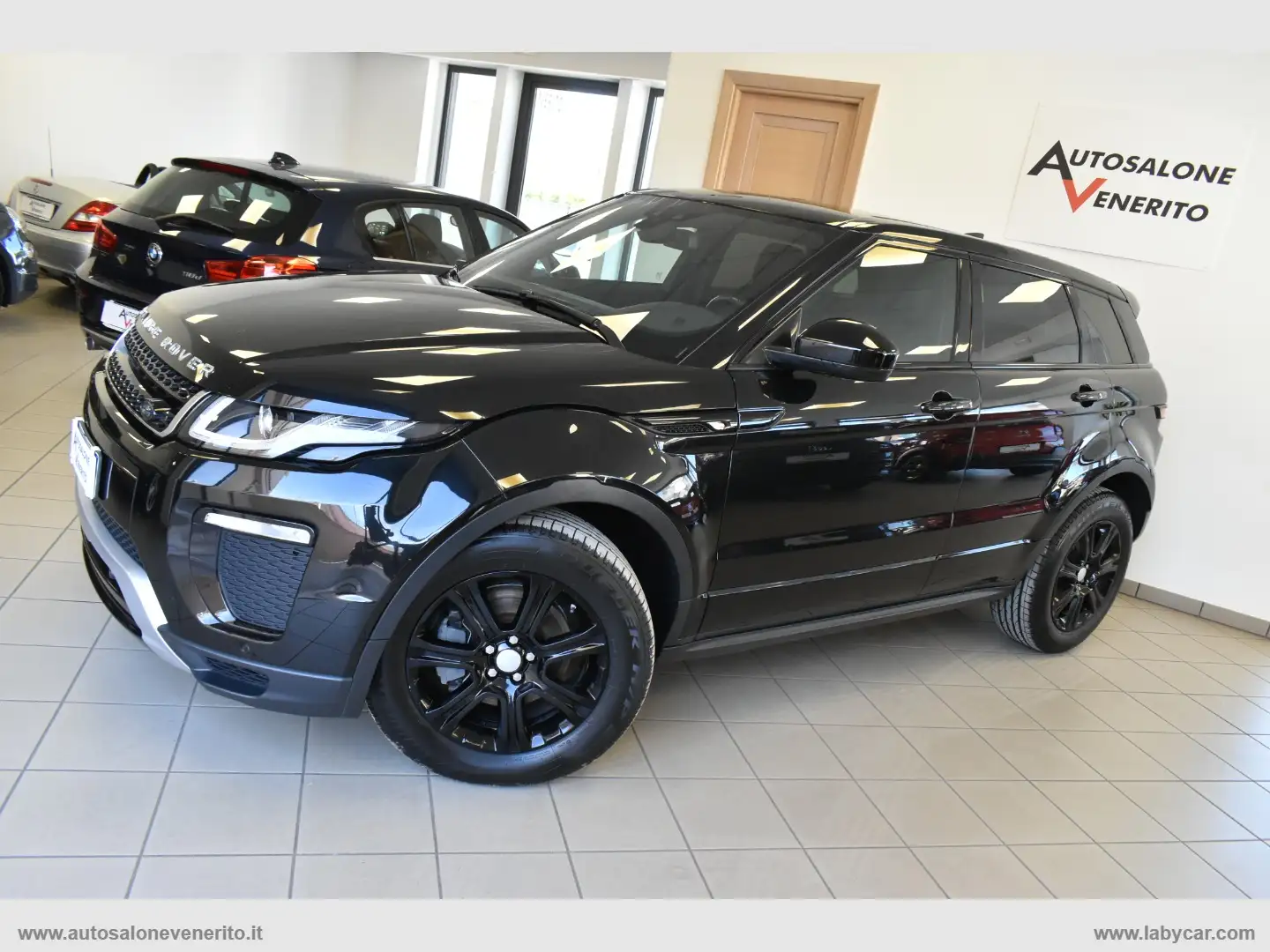 Land Rover Range Rover Evoque RR Evoque 2.0 TD4 150 CV Conv. HSE Dyn. Fekete - 1