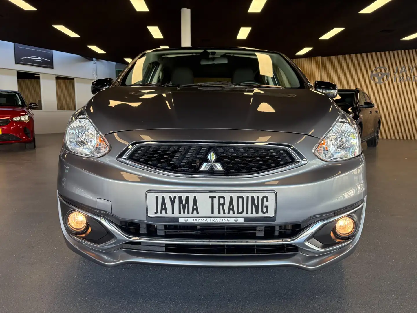 Mitsubishi Space Star 1.2 Two-Tone Grijs - 2