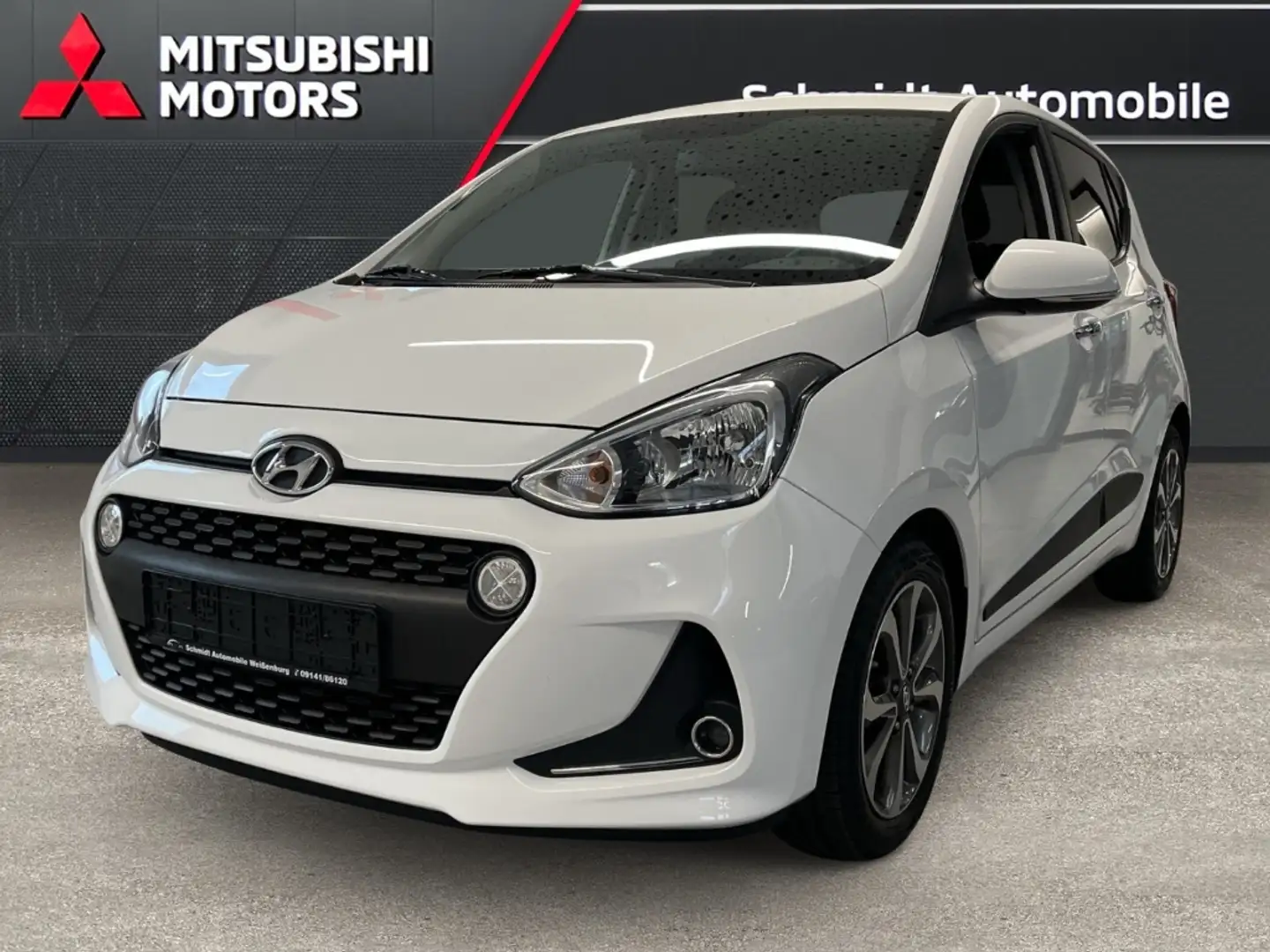 Hyundai i10 1.25 CVVT Premium PDC Tempomat Klima SHZ Weiß - 1
