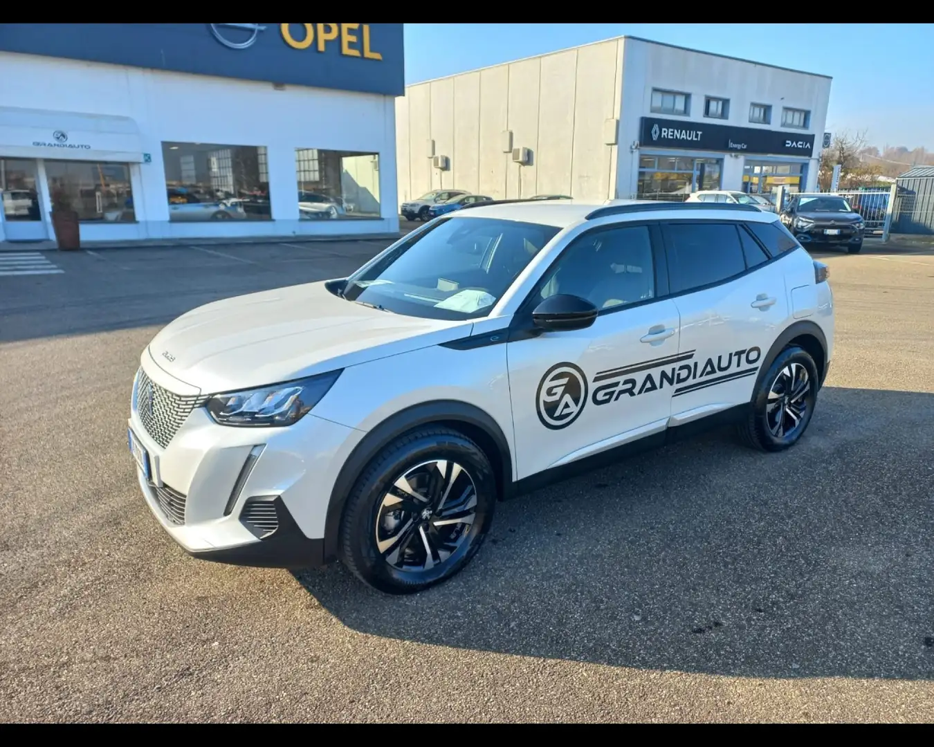 Peugeot 2008 e- Allure 100kW Bianco - 1