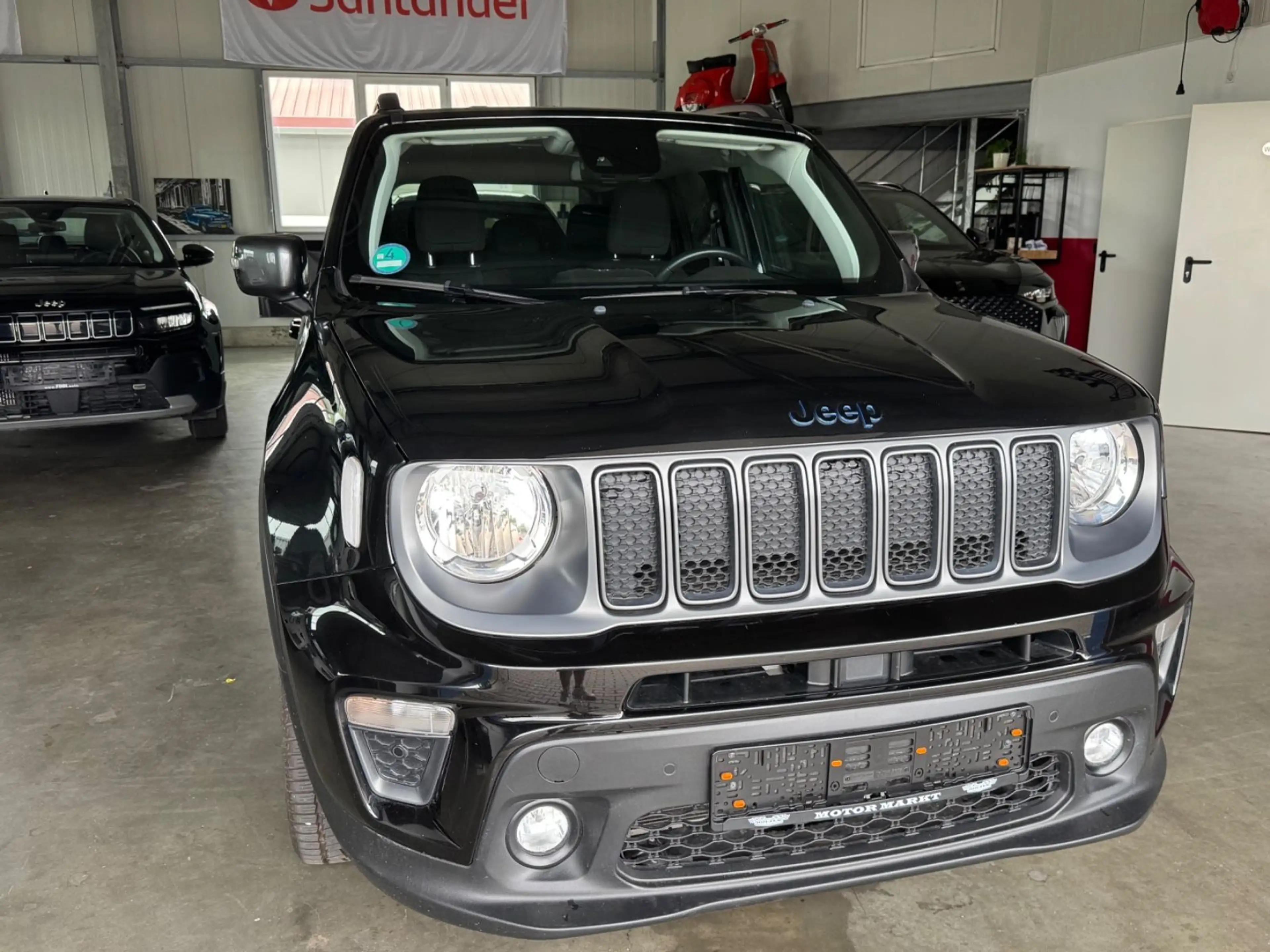 Jeep Renegade S Plug-In-Hybrid 4xe — photo 10