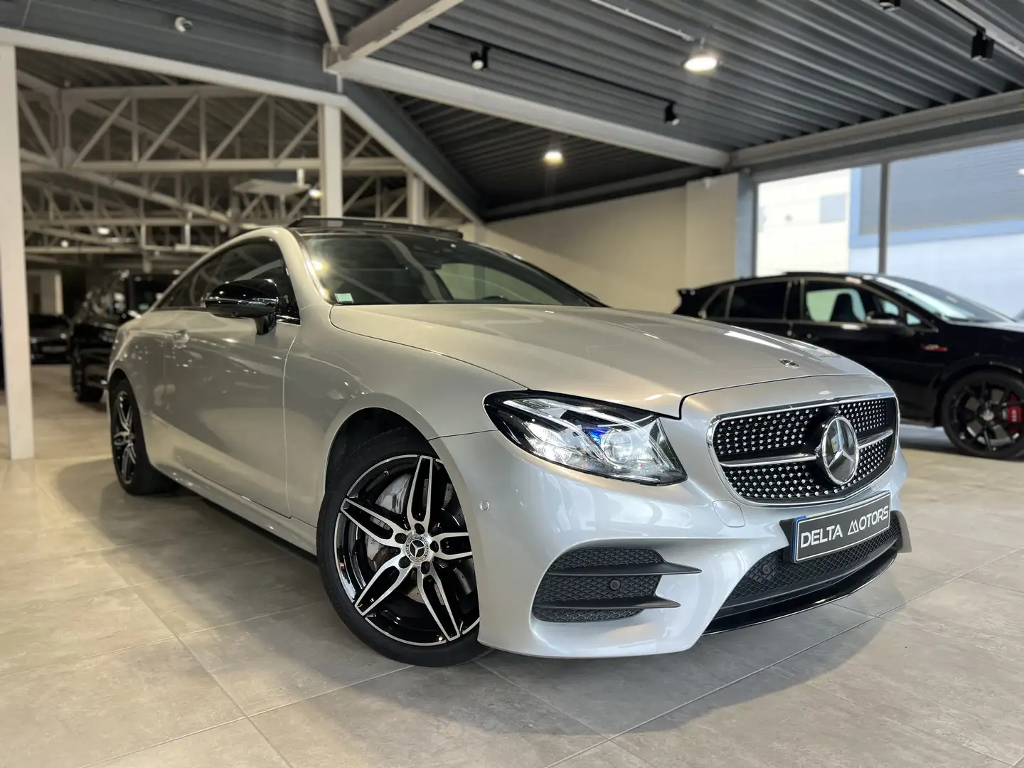 Mercedes-Benz E 400 d 4Matic Coupe AMG Line - Full! - 1