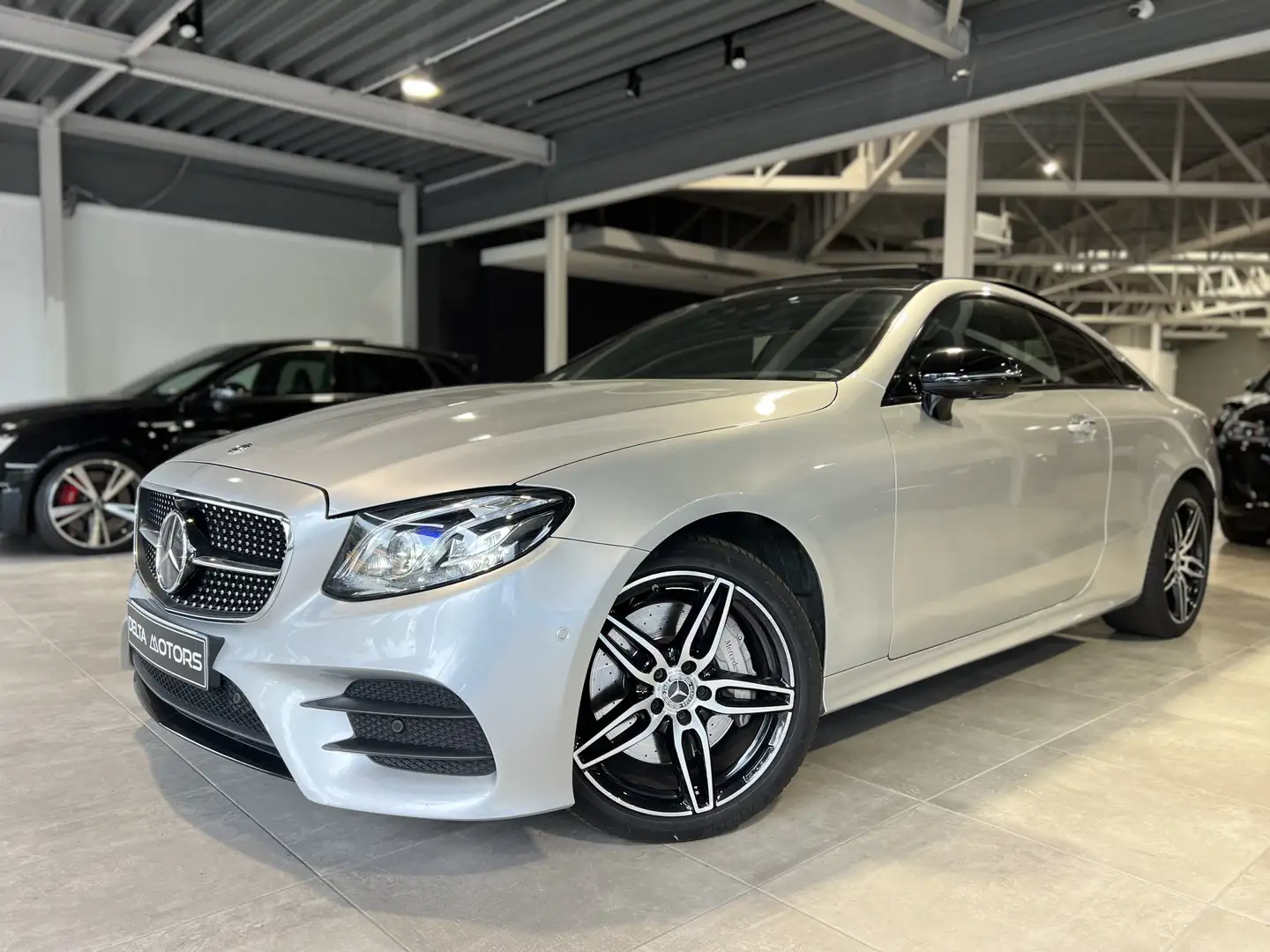 Mercedes-Benz E 400 d 4Matic Coupe AMG Line - Full! - 2