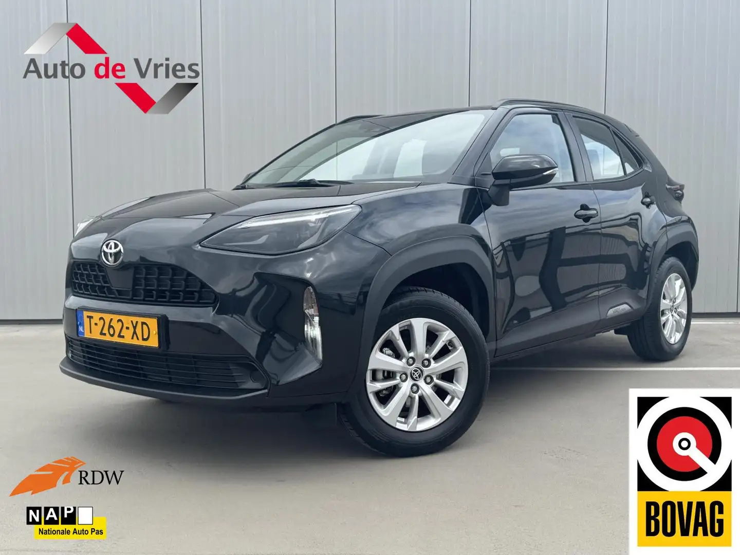 Toyota Yaris Cross 1.5 VVT-I Active|Trekhaak|NL-Auto Zwart - 1