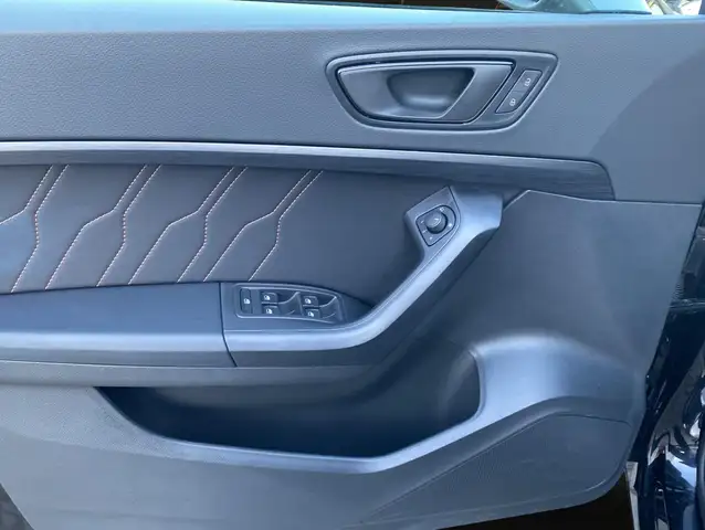Cupra Ateca view 7