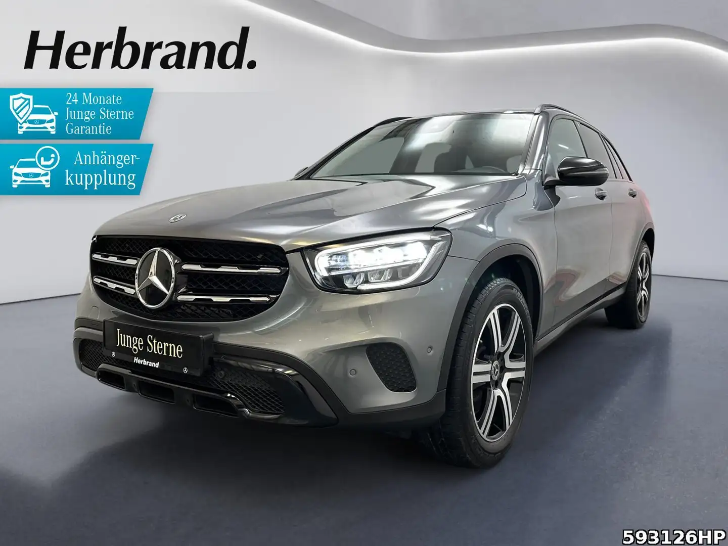 Mercedes-Benz GLC 300 e 4M Night Distronic CarPlay AHK Grau - 1