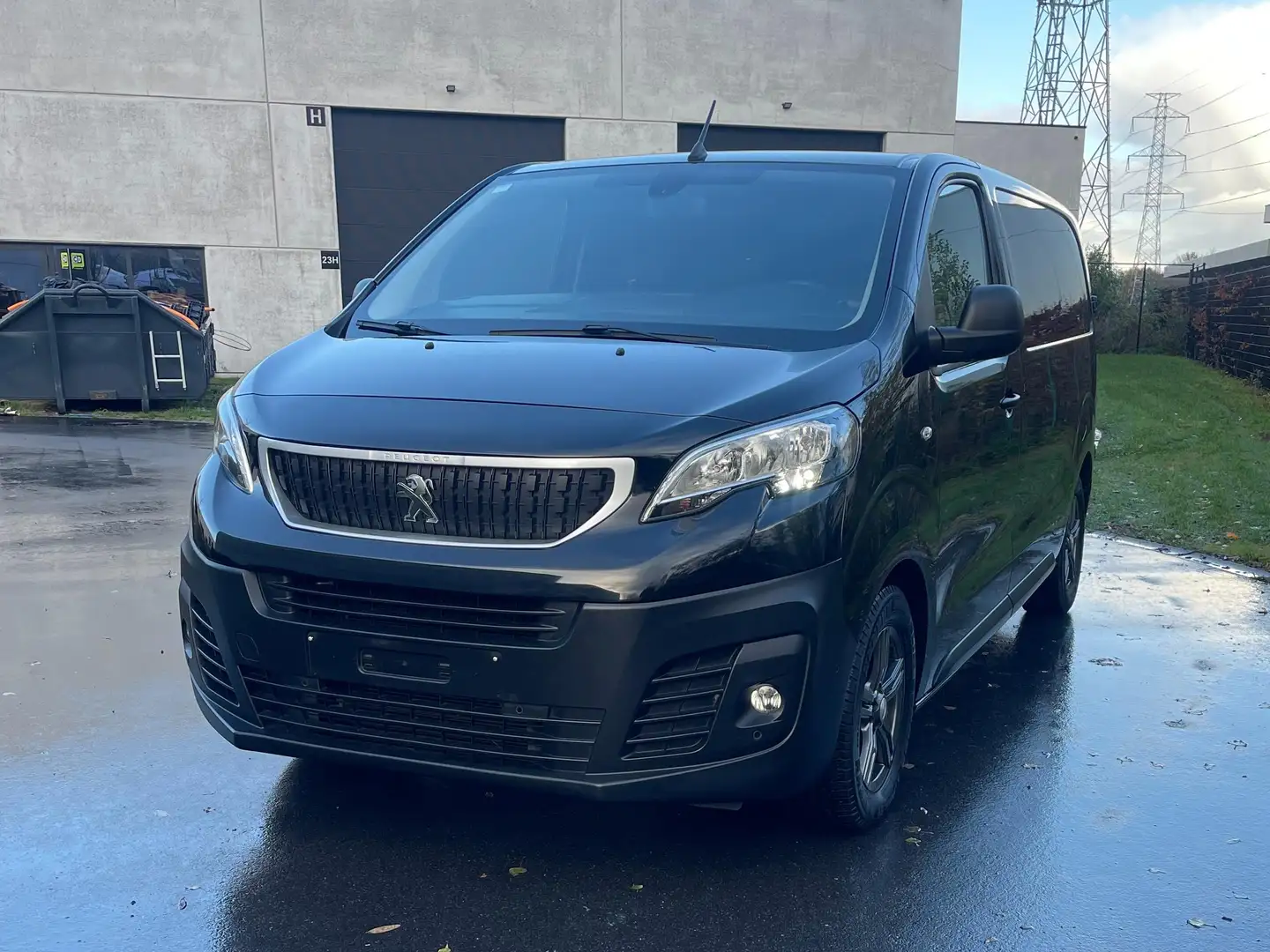 Peugeot Expert Expert L2H1 EAT8 Navi,pdc+camera, trekhaak,btw rec Noir - 1