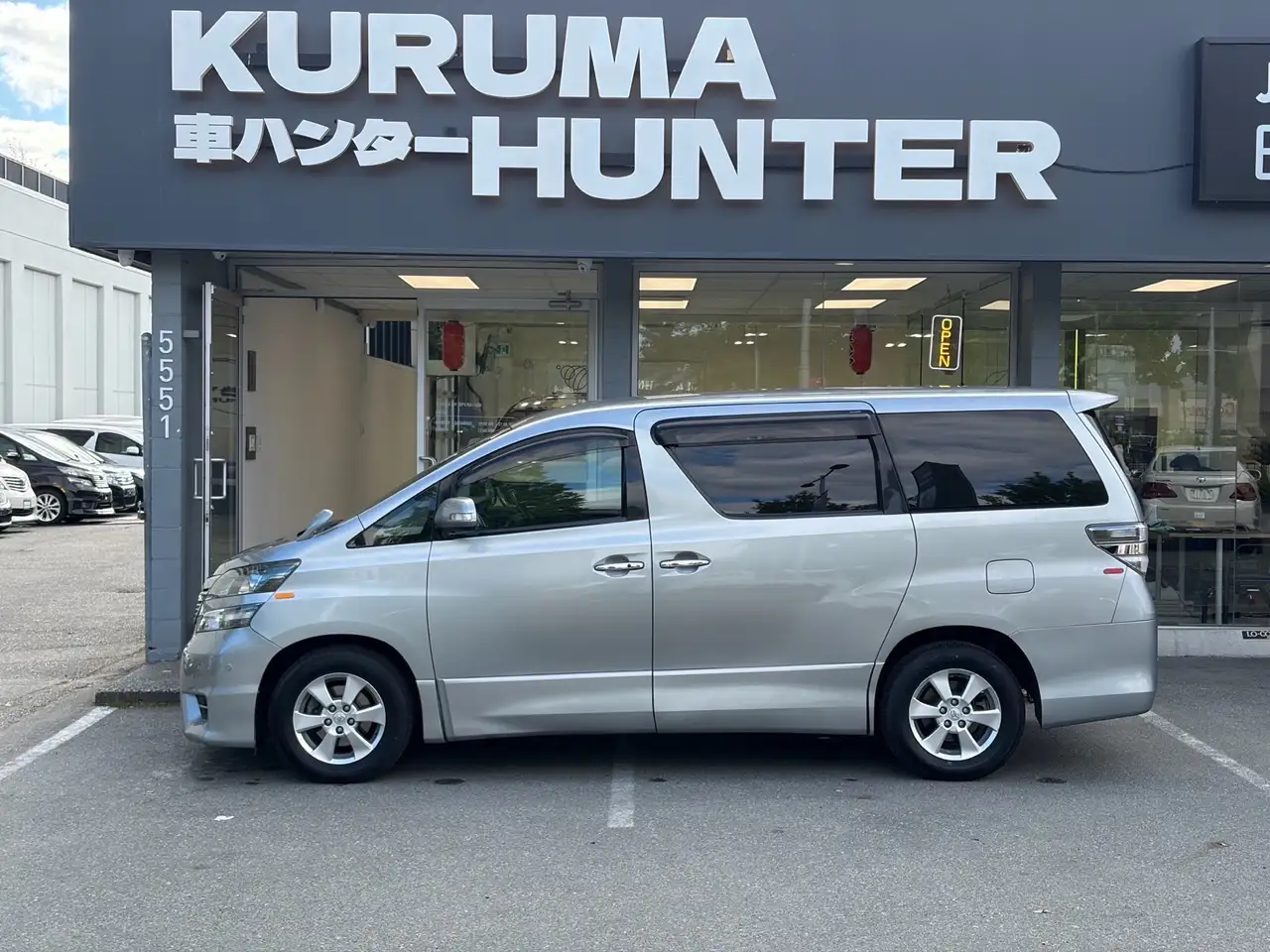 Toyota Sienna снимка Toyota Sienna