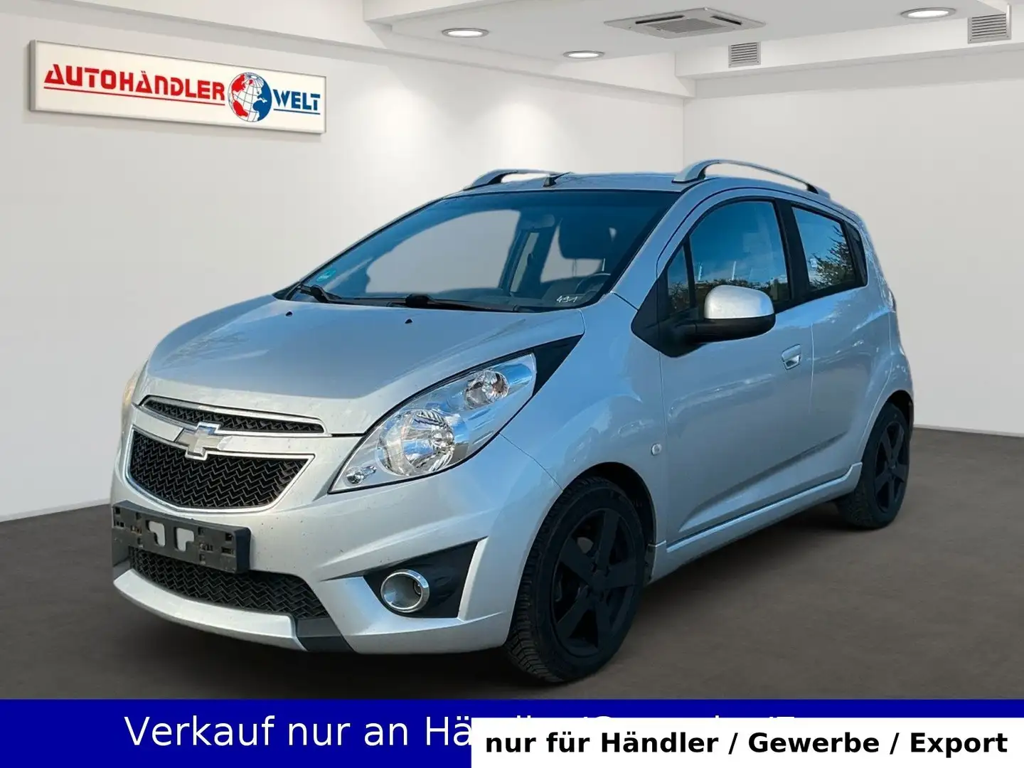 Chevrolet Spark 1.2 Klimaaut. Sport LT Grau - 1