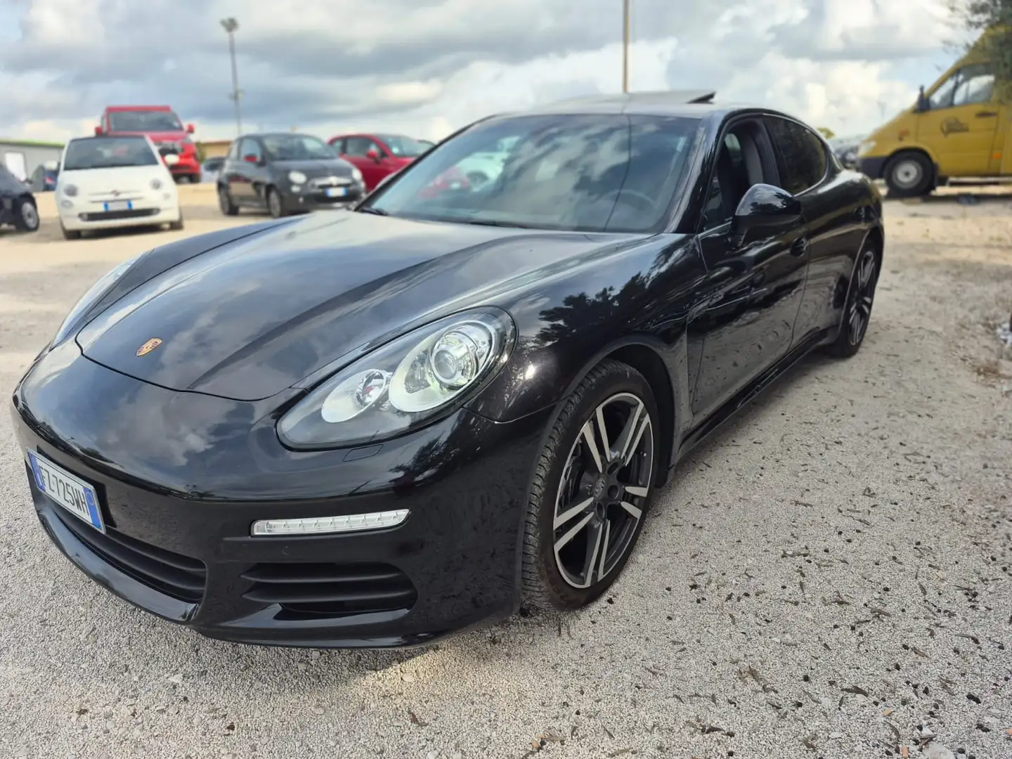 Porsche Panamera Panamera  3.0 250cv Schwarz - 1