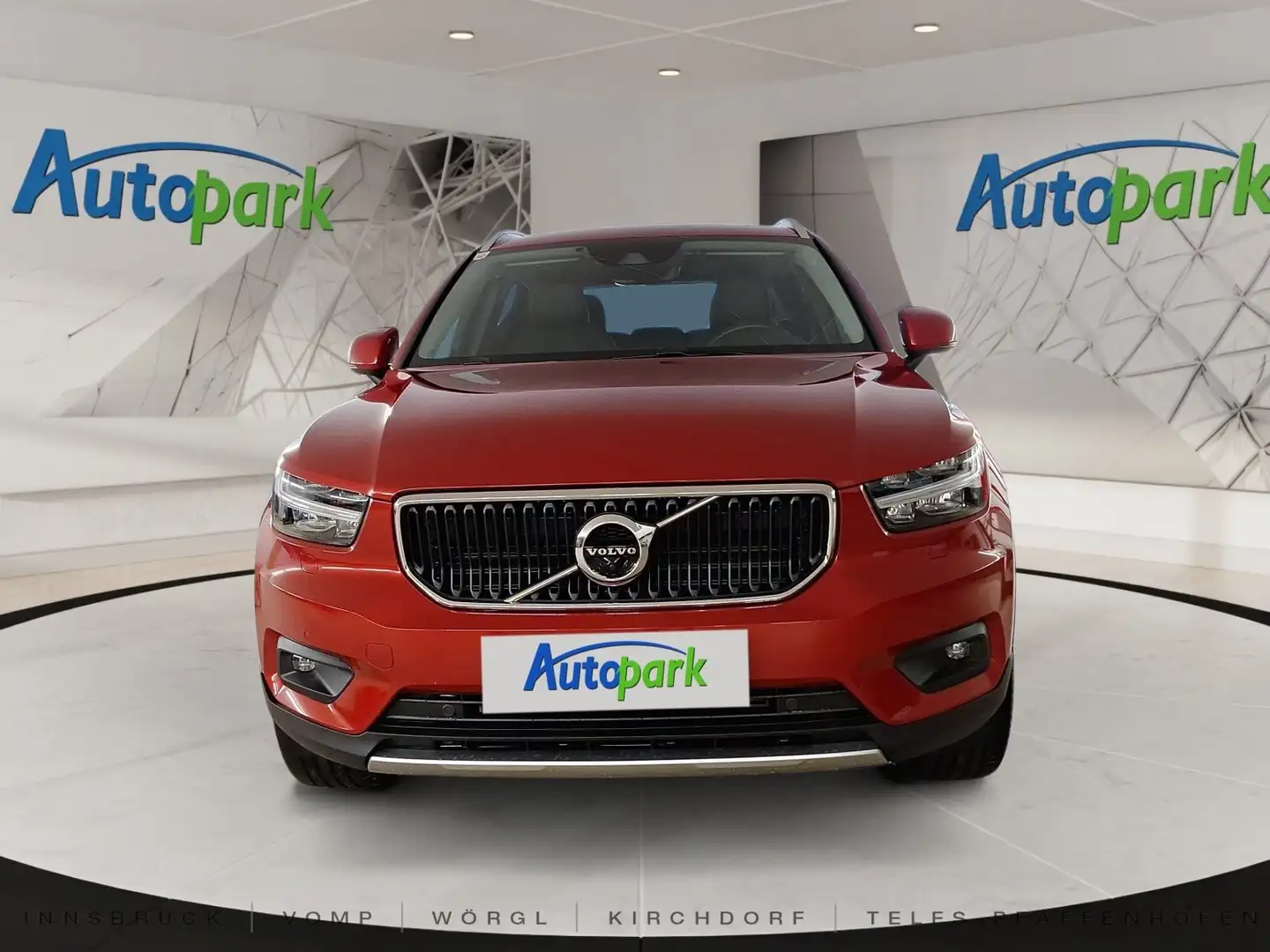 Volvo XC40 T3 Geartronic Momentum Pro 2WD Rouge - 2