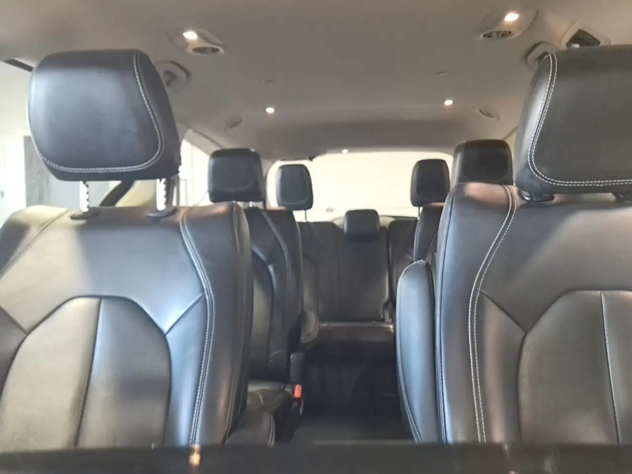 Chrysler Pacifica photo Chrysler Pacifica