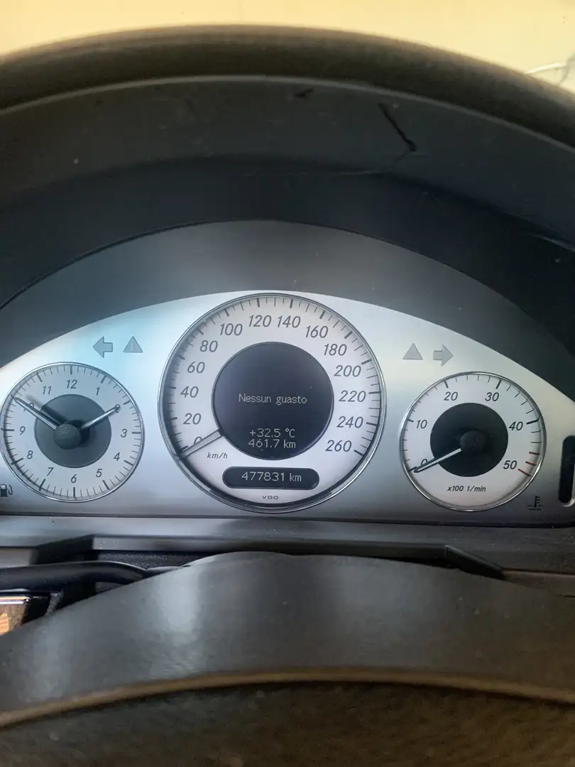 Mercedes-Benz E 220 cdi Avantgarde - 2