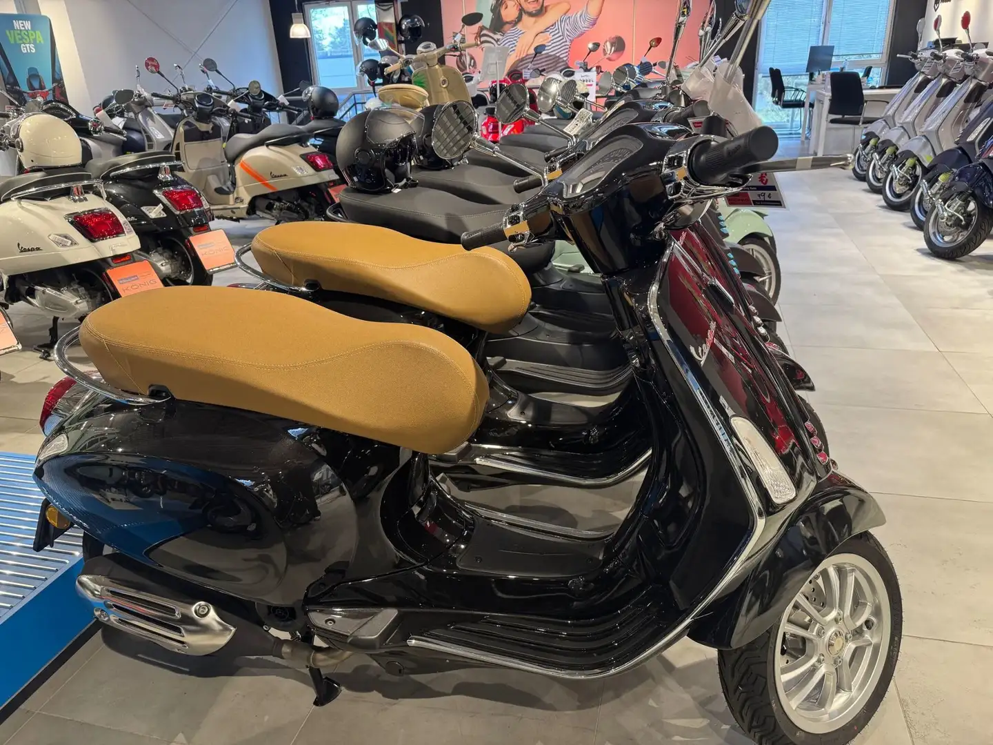 Vespa Primavera 50 ab 15 Jahre fahrbar Schwarz - 2
