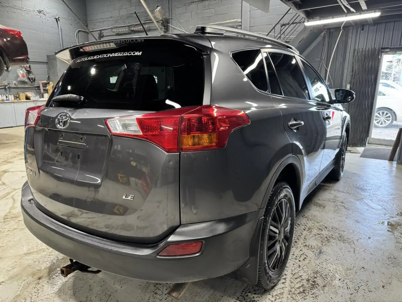 Toyota RAV 4 снимка Toyota RAV 4