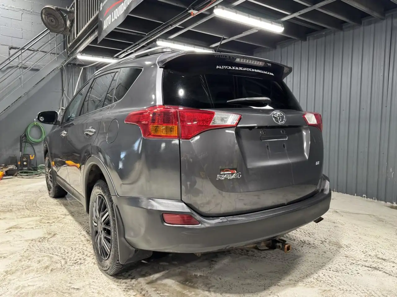 Toyota RAV 4 снимка Toyota RAV 4