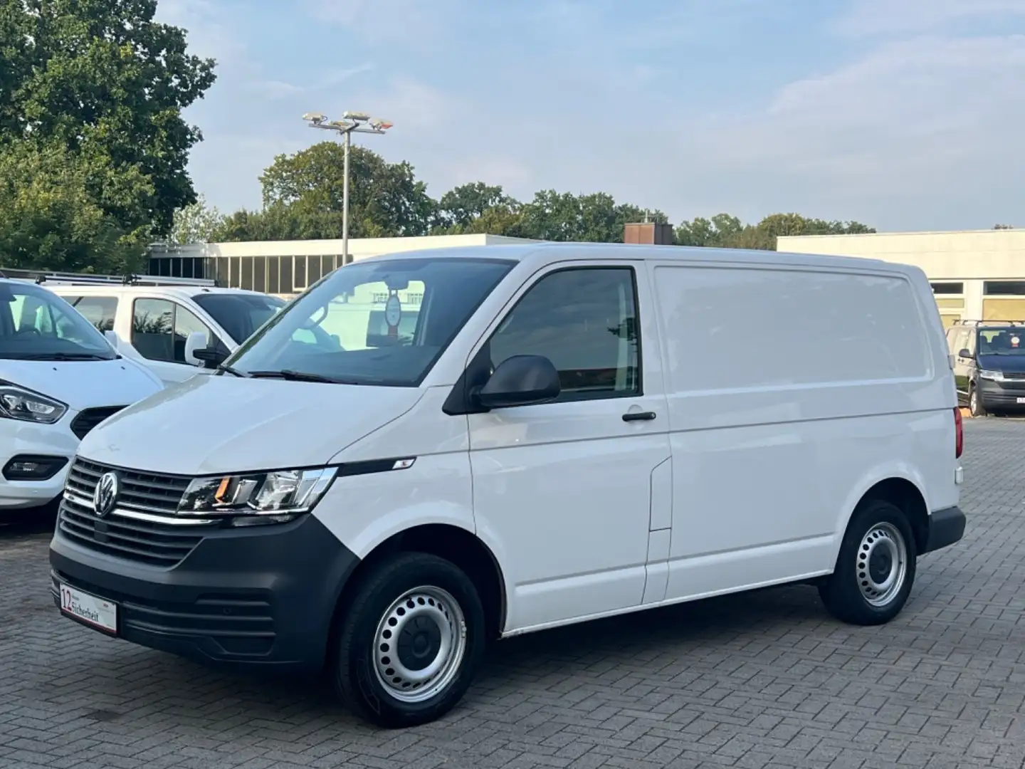 Volkswagen T6 Transporter T6.1 2.0 TDI TRANSPORTER KLIMA/PDC/AHK/1.HAND Weiß - 1
