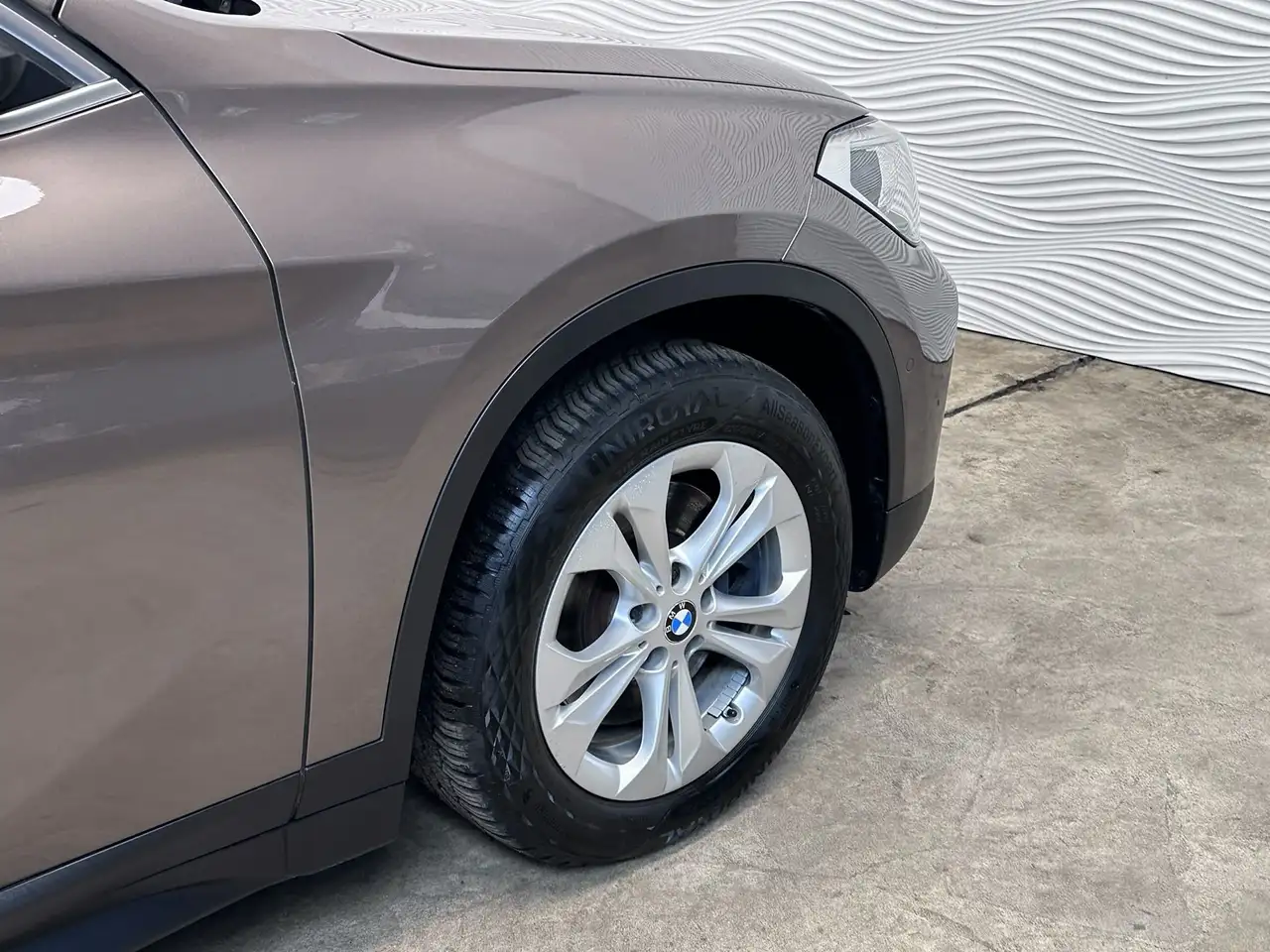 BMW X1 xDrive25e*NAVI PRO*HUD*ZTLVERW.*LAGE BIV!*LED*, миниатюра 19