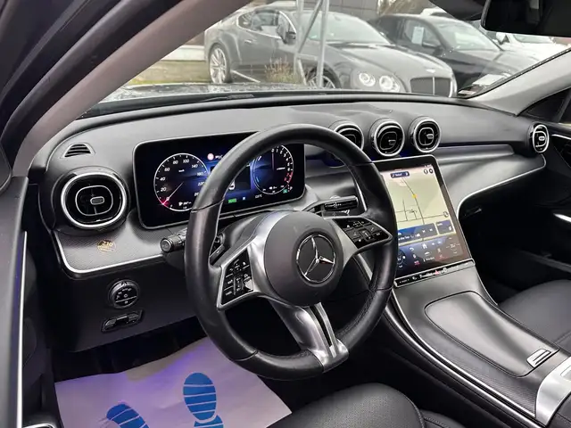 Mercedes-Benz 300 view 10