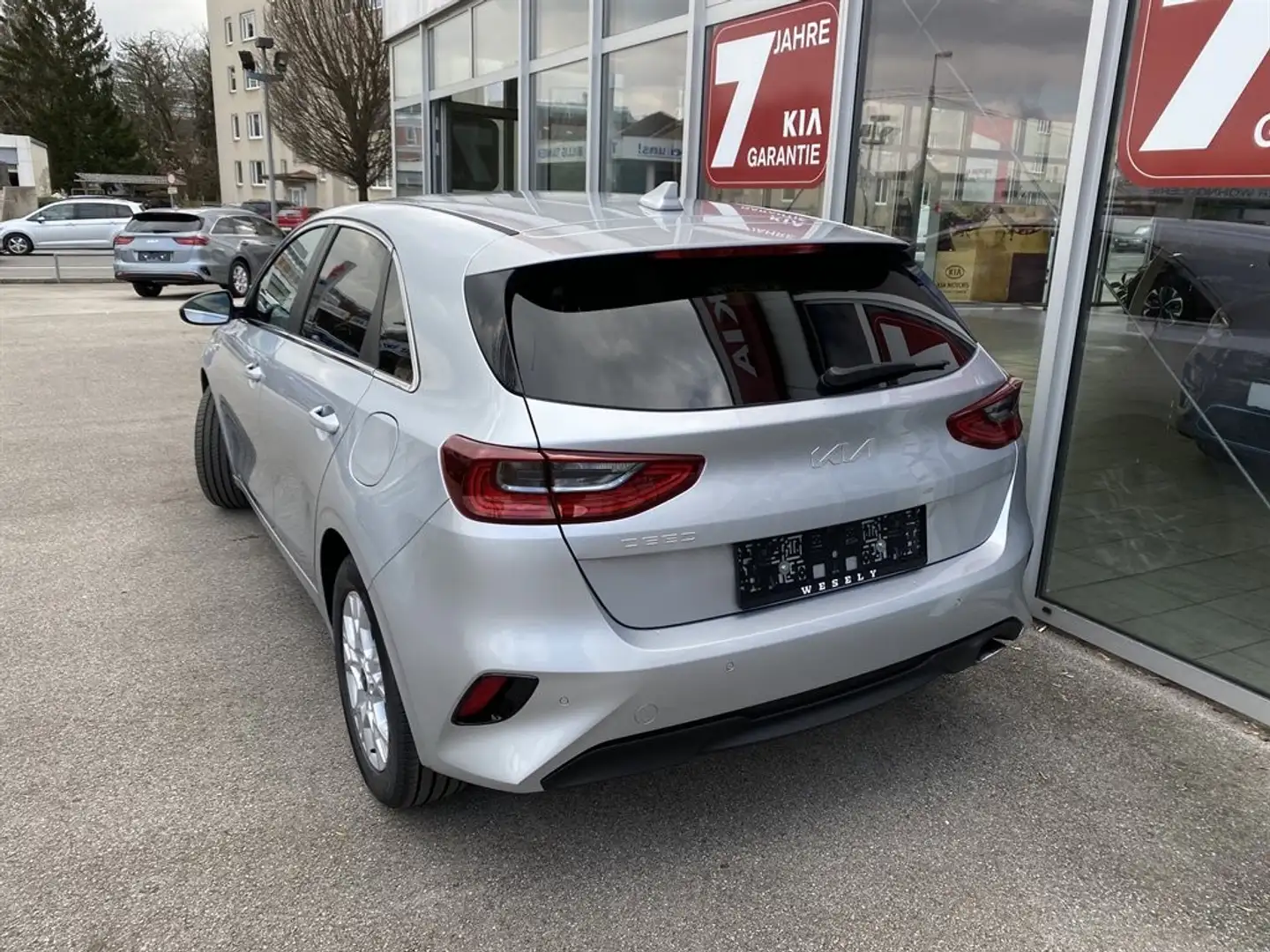 Kia Ceed / cee'd ceed 1,0 T-GDI GPF Silber Silber - 2