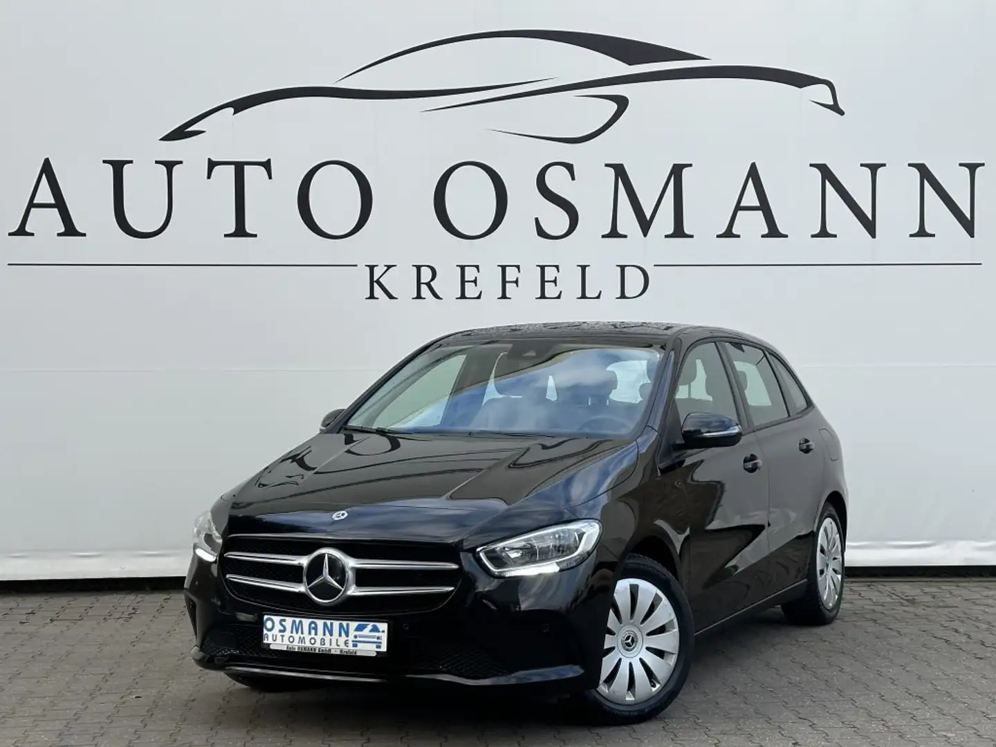 Mercedes-Benz B 250 e 8G-DCT   Navi   CarPlay   Tempomat Schwarz - 1