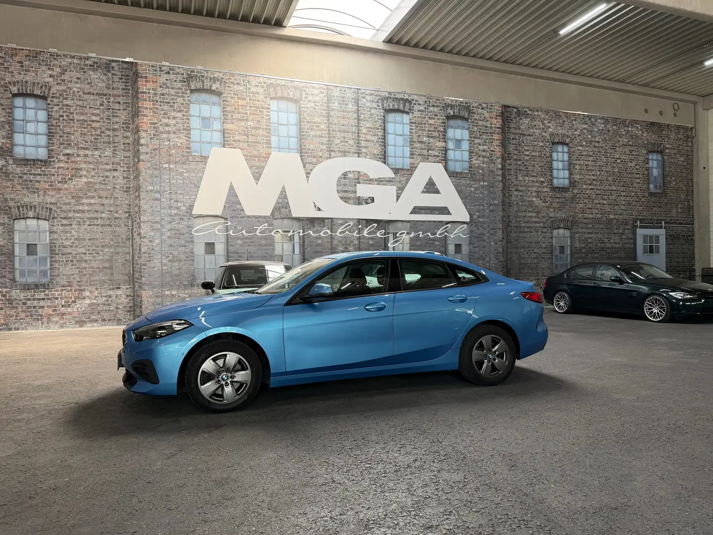 BMW 218 218 i Advantage Grand Coupe Blau - 2