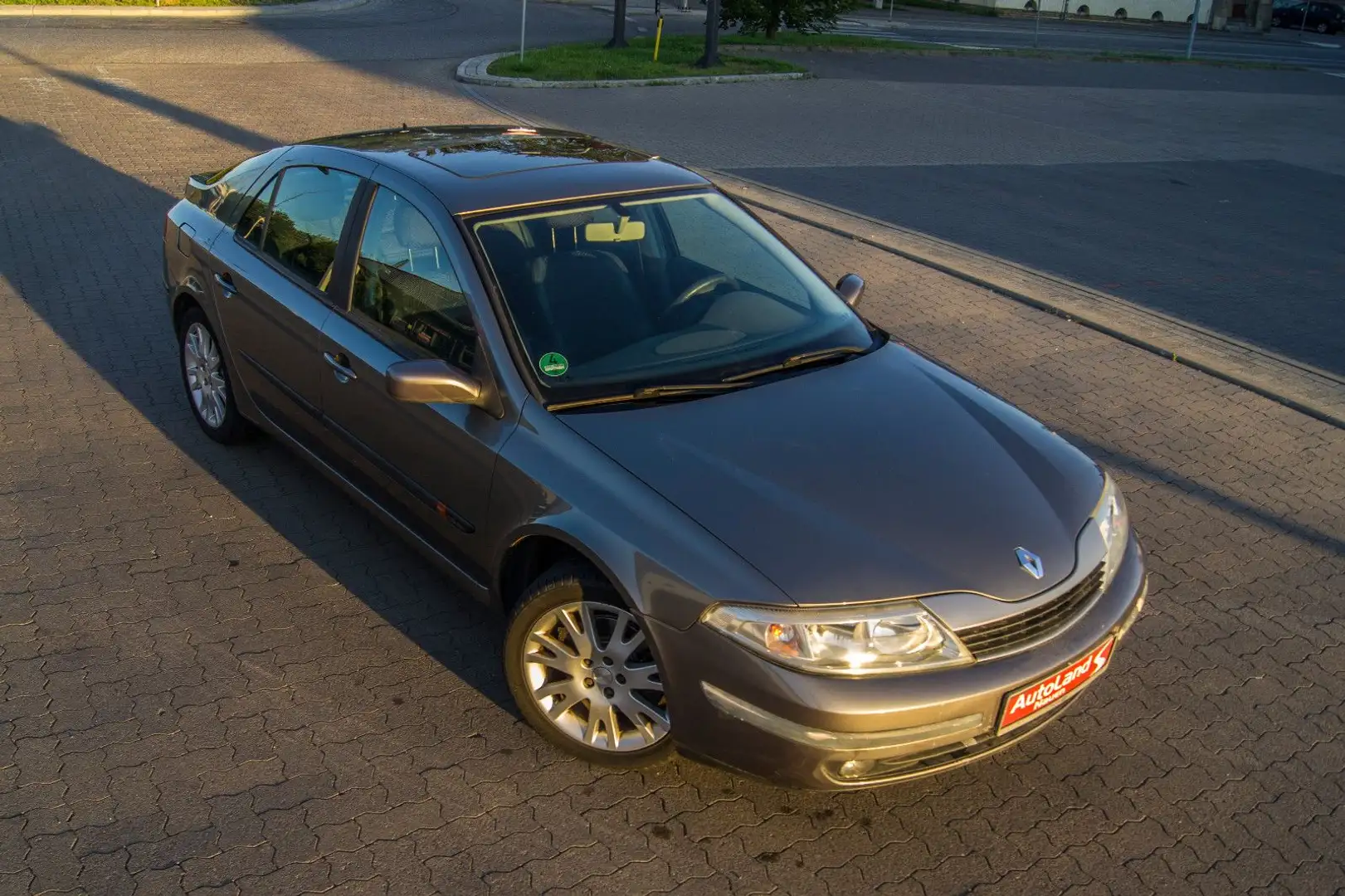 Renault Laguna Dynamique 1.8 16V+TUV+NR14 Gris - 2