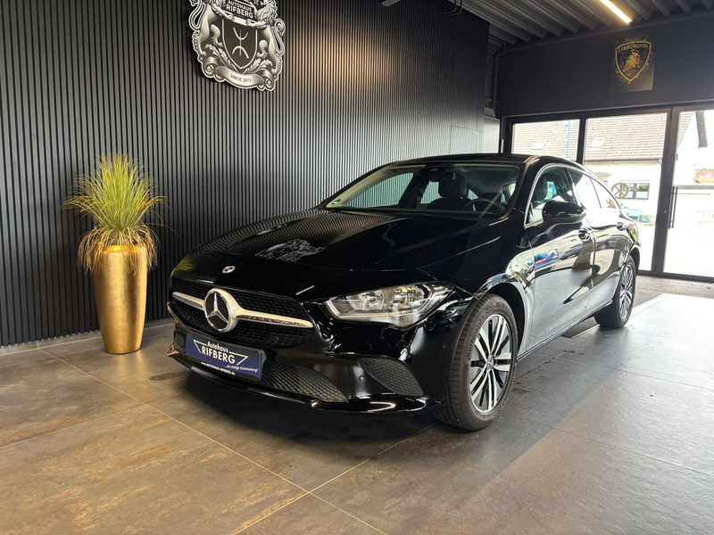 Mercedes-Benz CLA 250 e 8G Business Navi/PanD