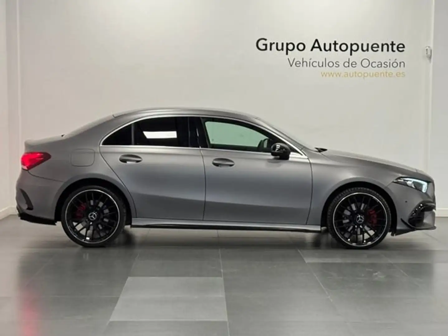 Mercedes-Benz A 250 250E AMG Gris - 2