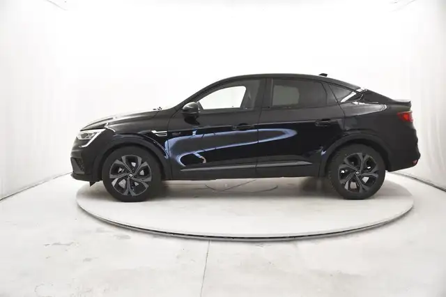 Renault Arkana view 2