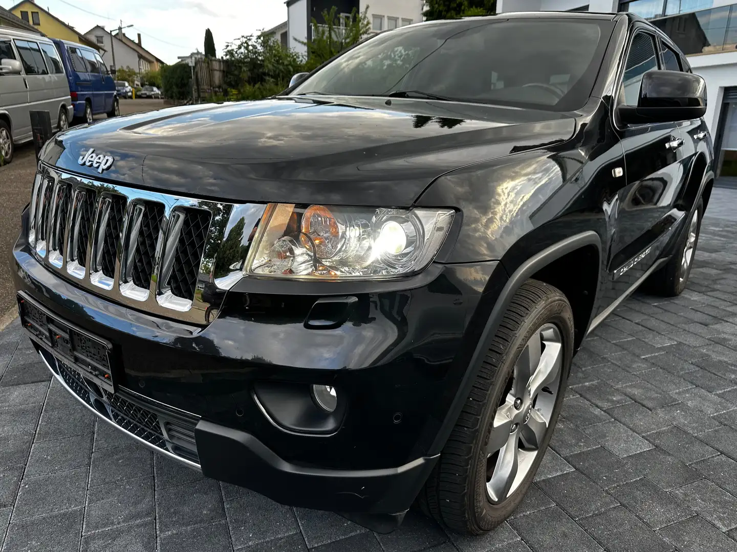 Jeep Grand Cherokee 3.0 CRD Overland***1.Hand*** Mehrwertsteuer Schwarz - 1