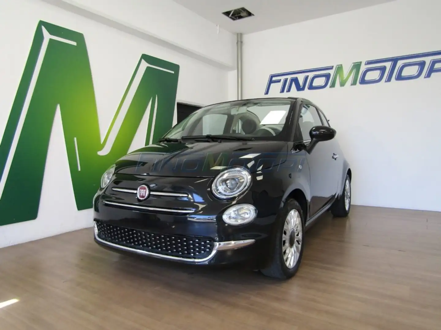 Fiat 500C 1.0 Hybrid 70 CV Dolcevita Nero - 1