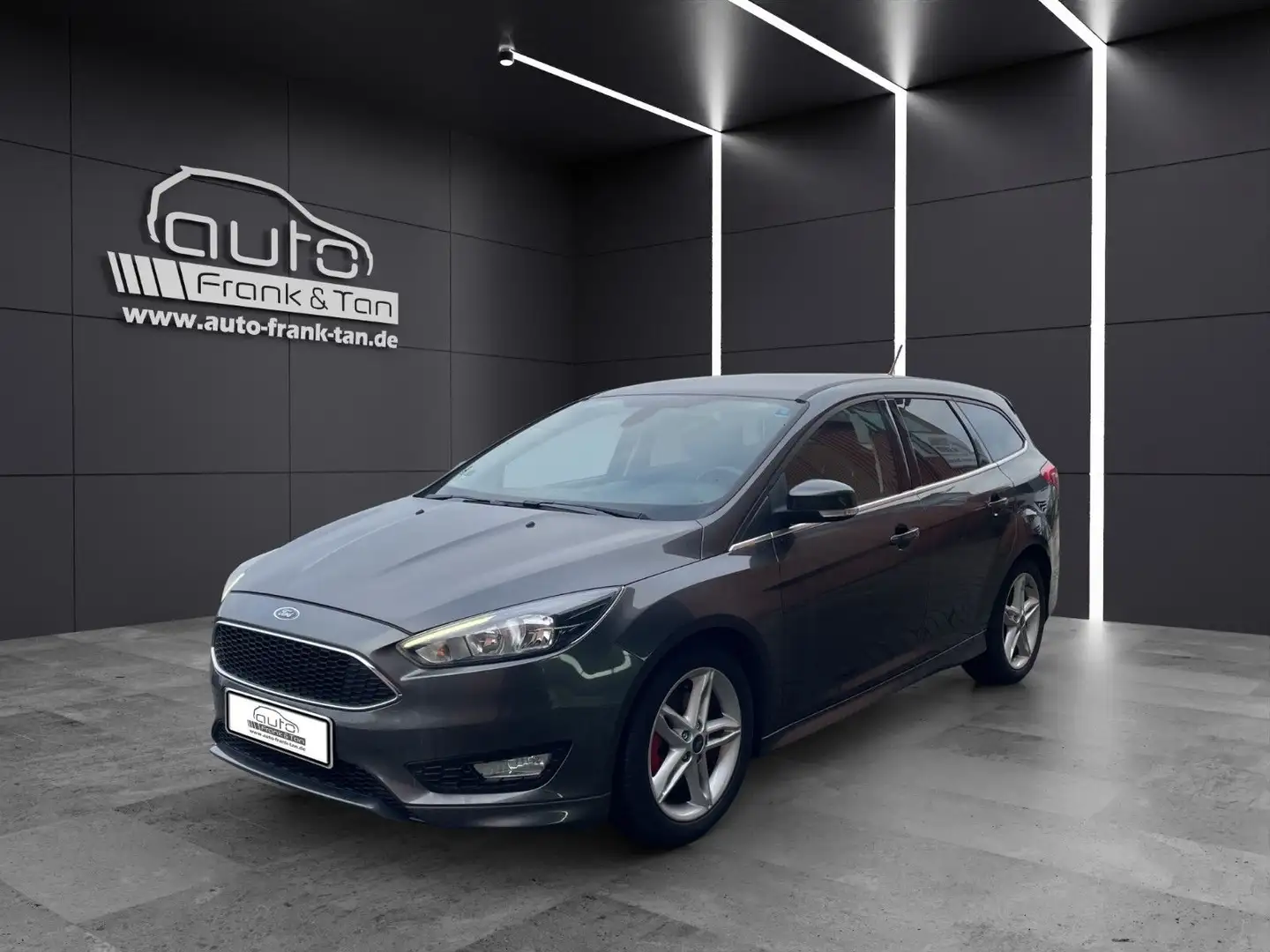 Ford Focus Turnier*Sport*Kamera*SitzHZ*LenkradHZ* Gris - 1