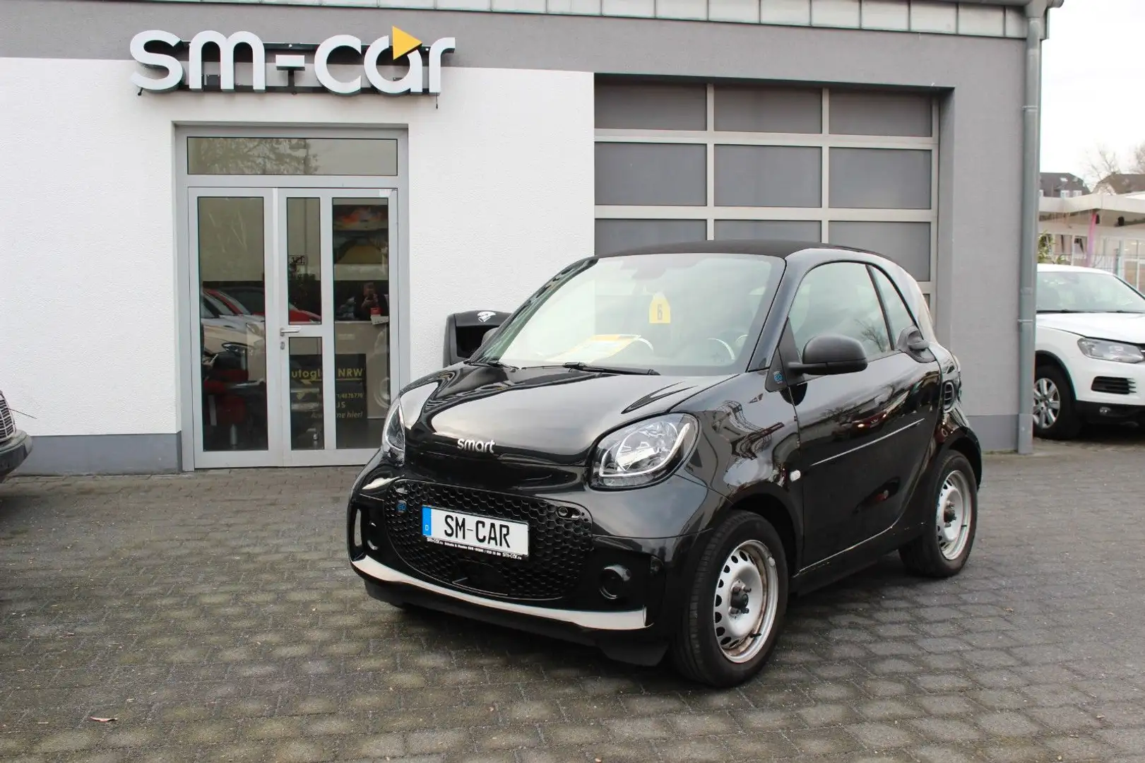 smart forTwo fortwo coupe electric drive / EQ 1.Hand Schwarz - 2