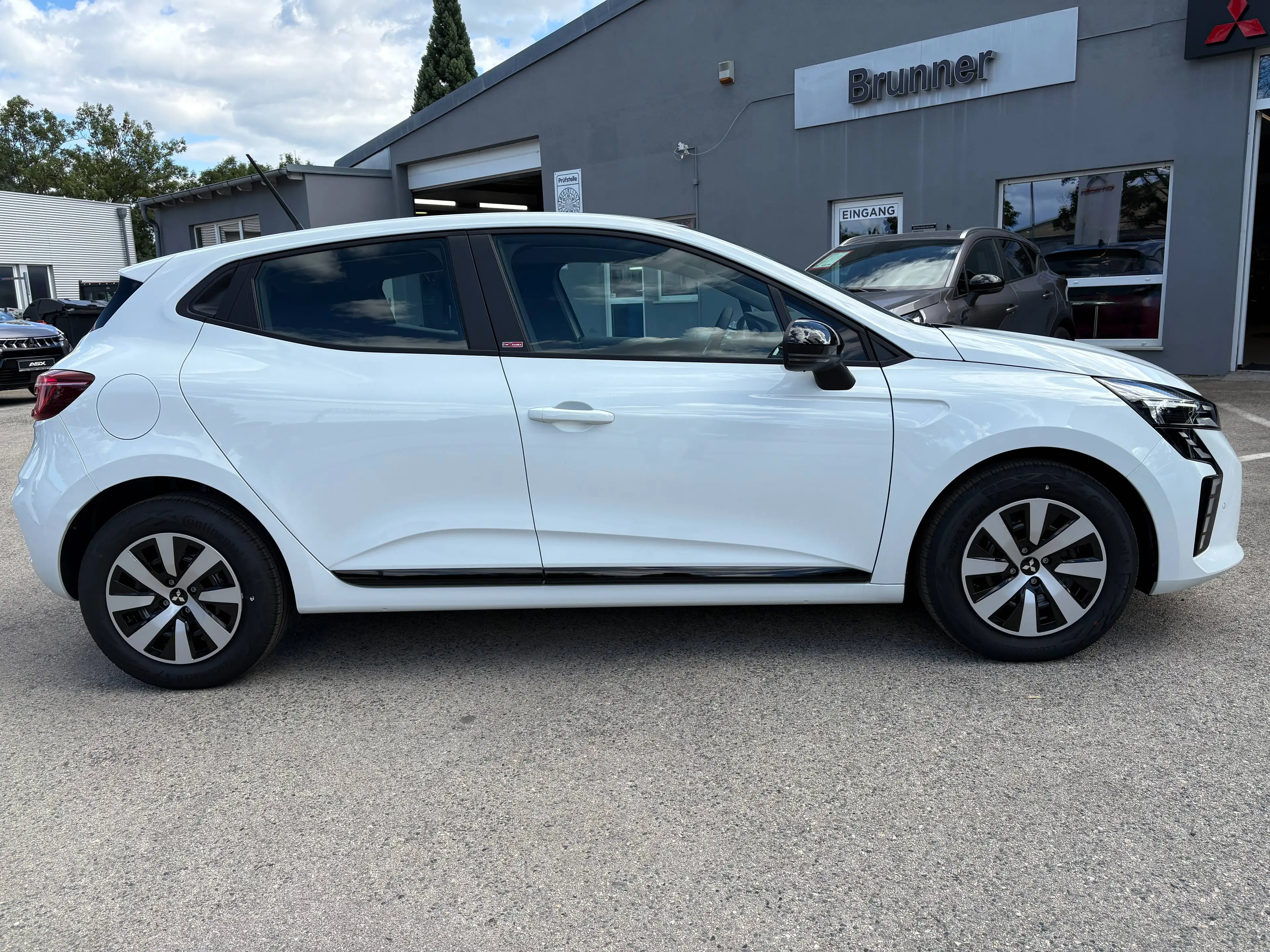 Mitsubishi Colt 1,0 MPI-T Invite — photo 6