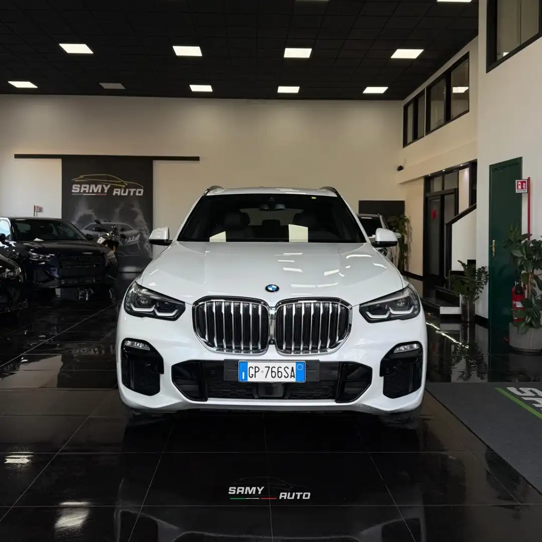BMW X5 xdrive 25d Msport auto Bianco - 1