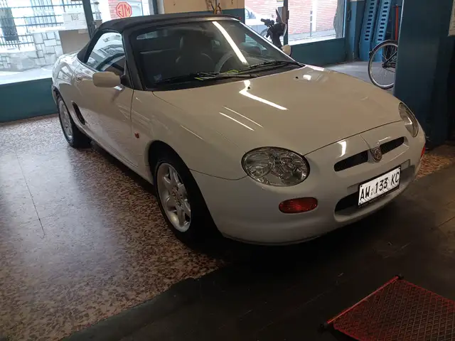MG MGF