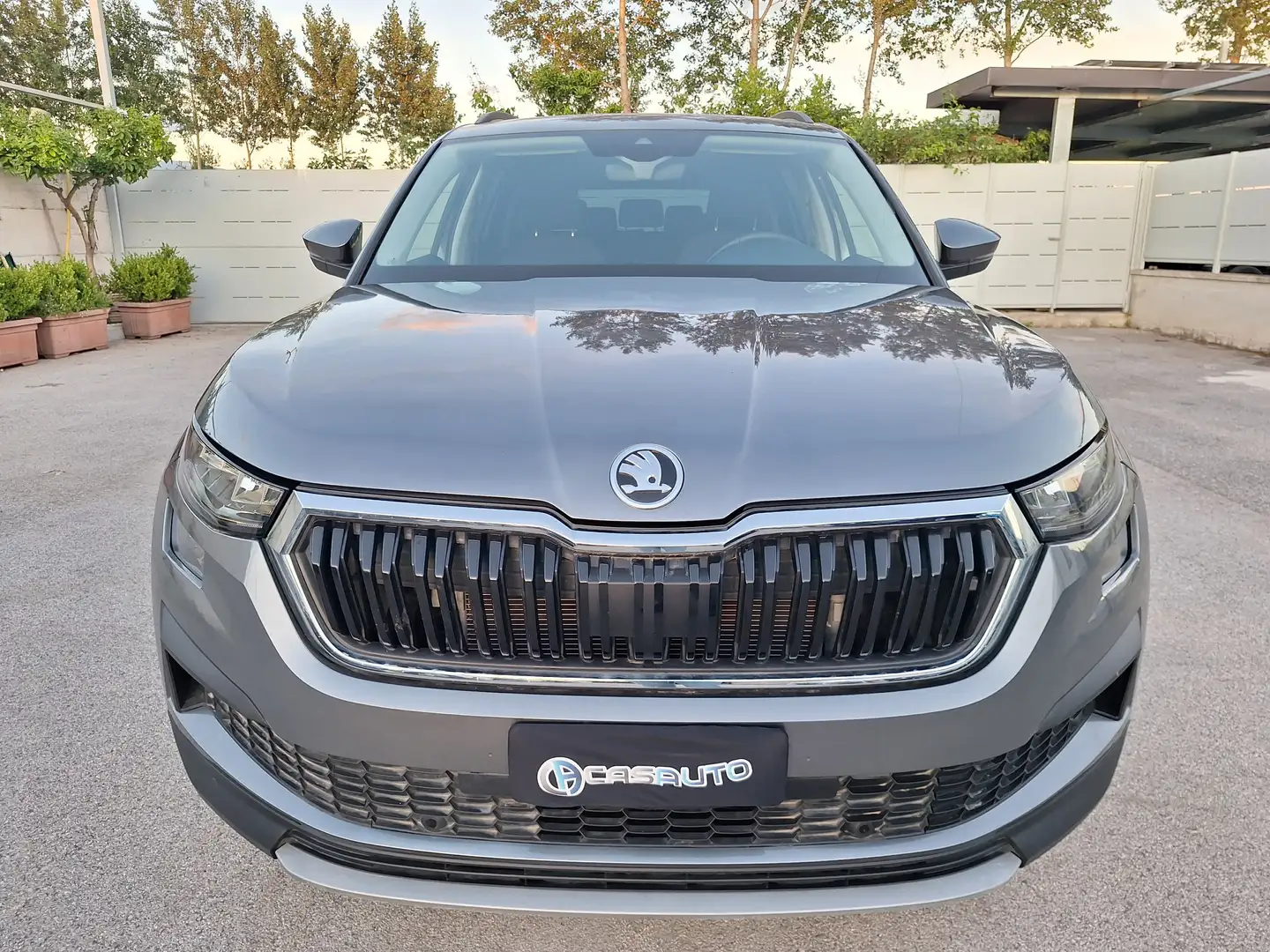 Skoda Kodiaq 2.0 tdi DSG Executive 7posti Grigio - 2
