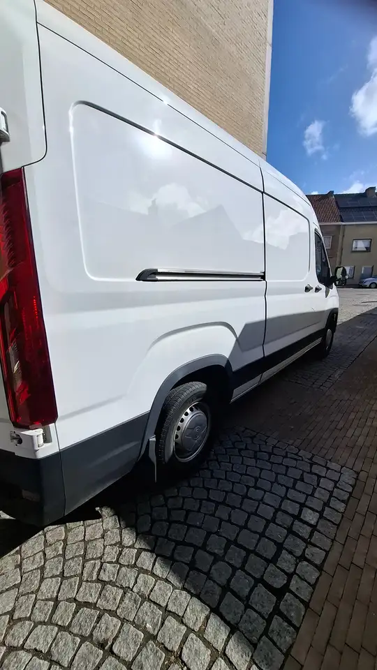 Maxus Deliver 9 2022