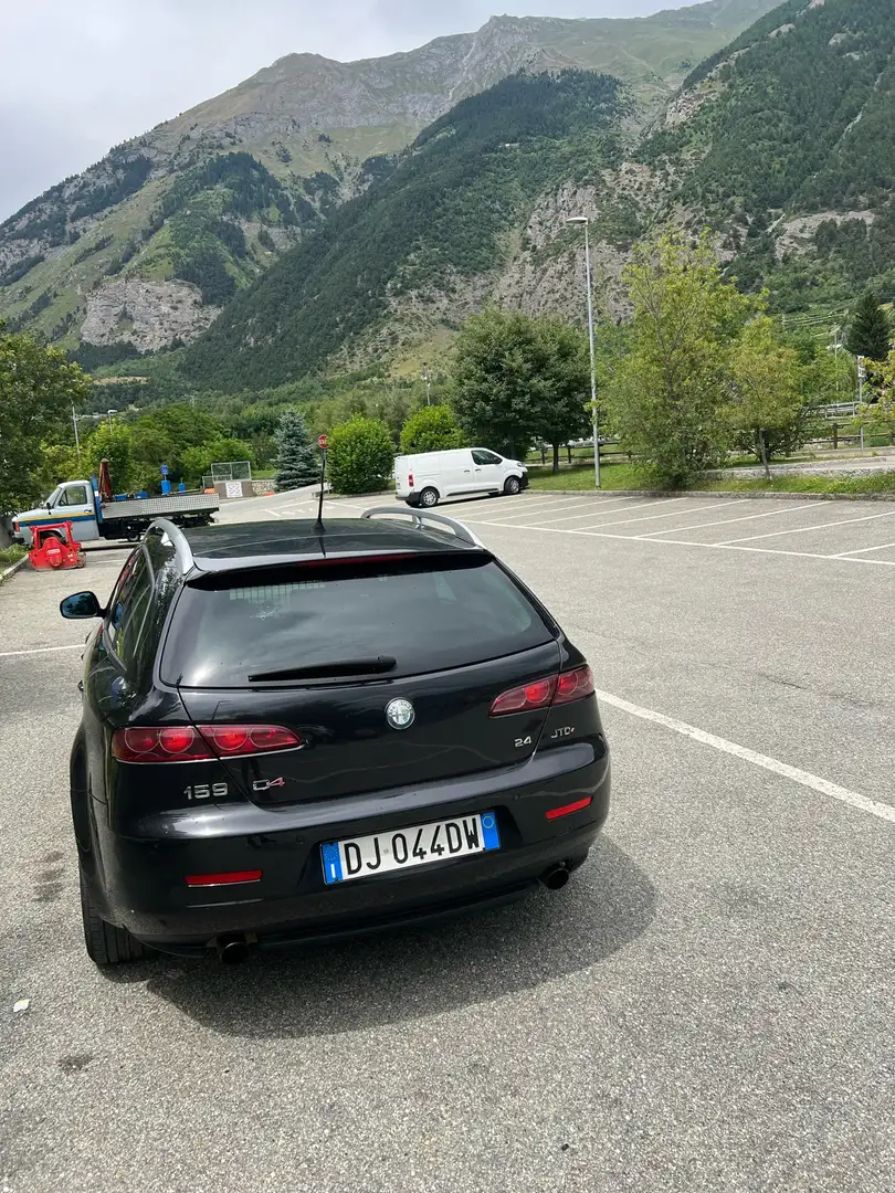 Alfa Romeo 159 Sportwagon 2.4 JTDM 20V DPF Q4 Distinctive - 2