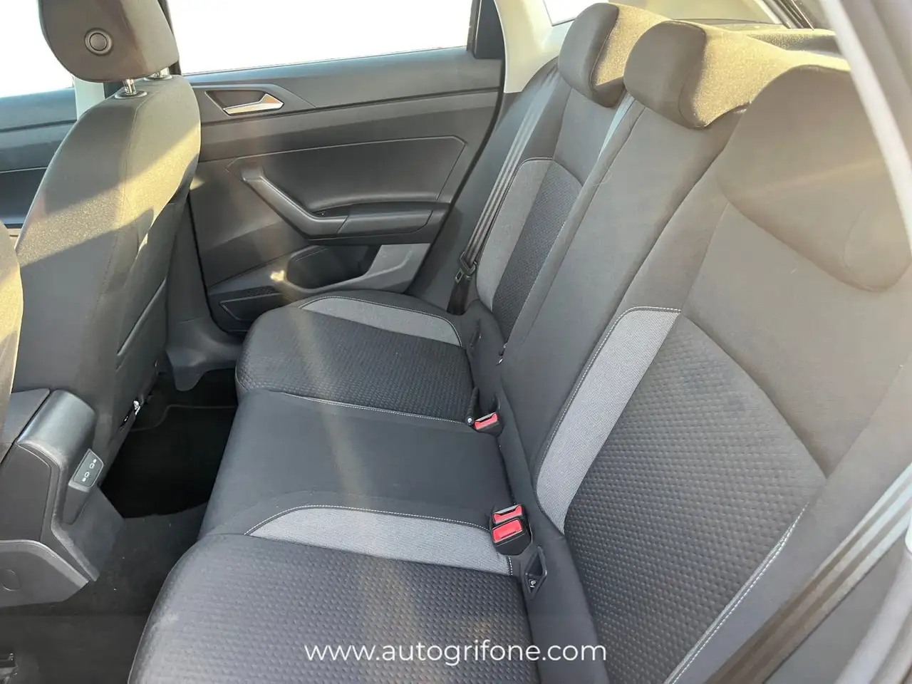 Volkswagen Polo 1.0 TGI Life 13