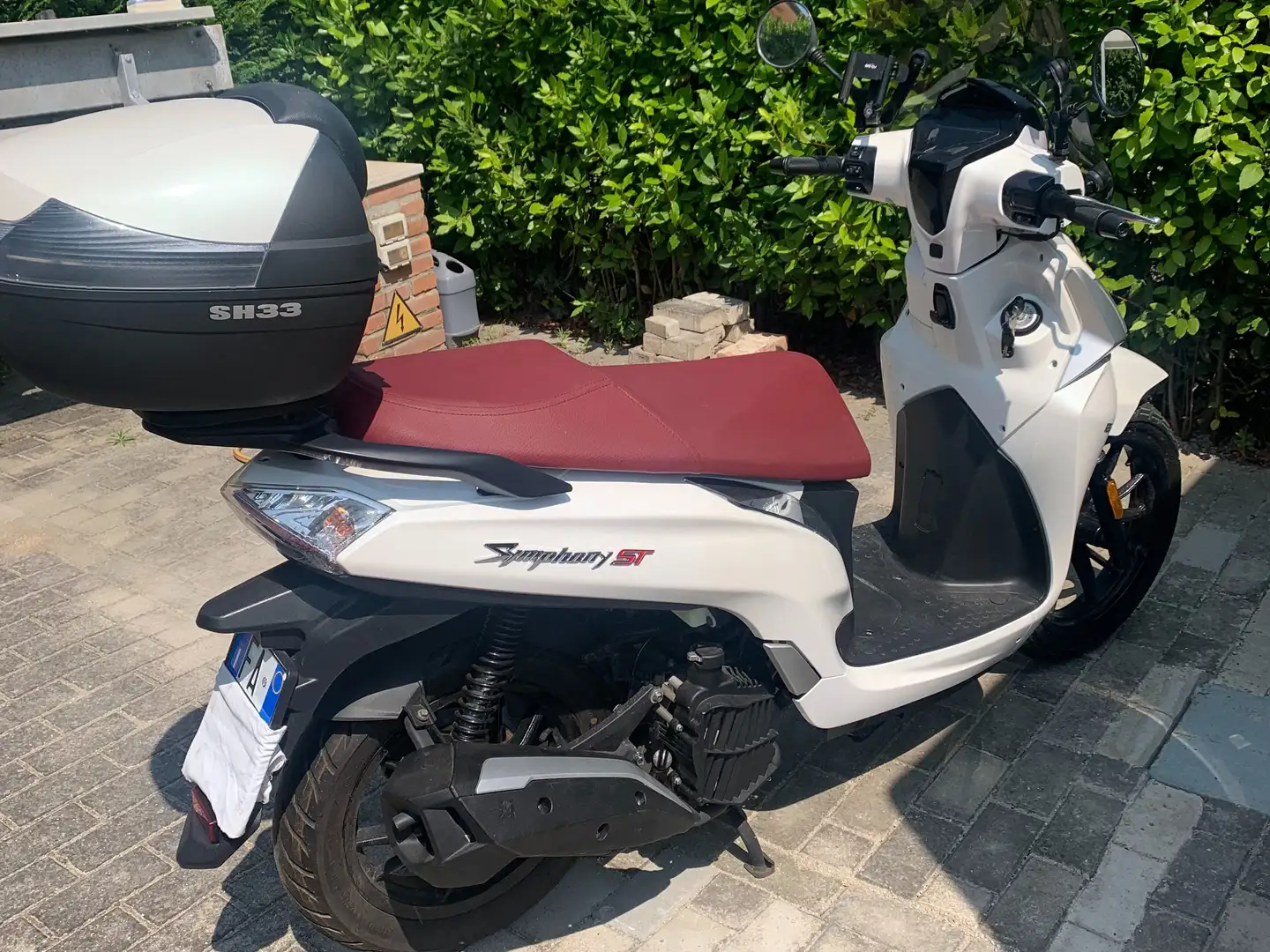 SYM Symphony 125 ST Bílá - 1