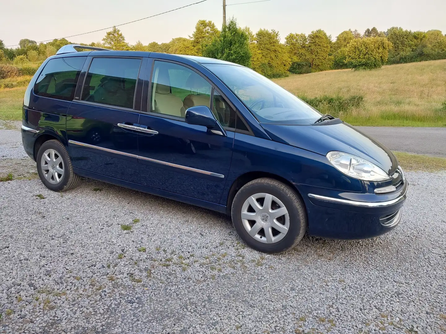 Peugeot 807 2.0 HDi SV Executive/1er prop/prête à immatriculer Blauw - 1
